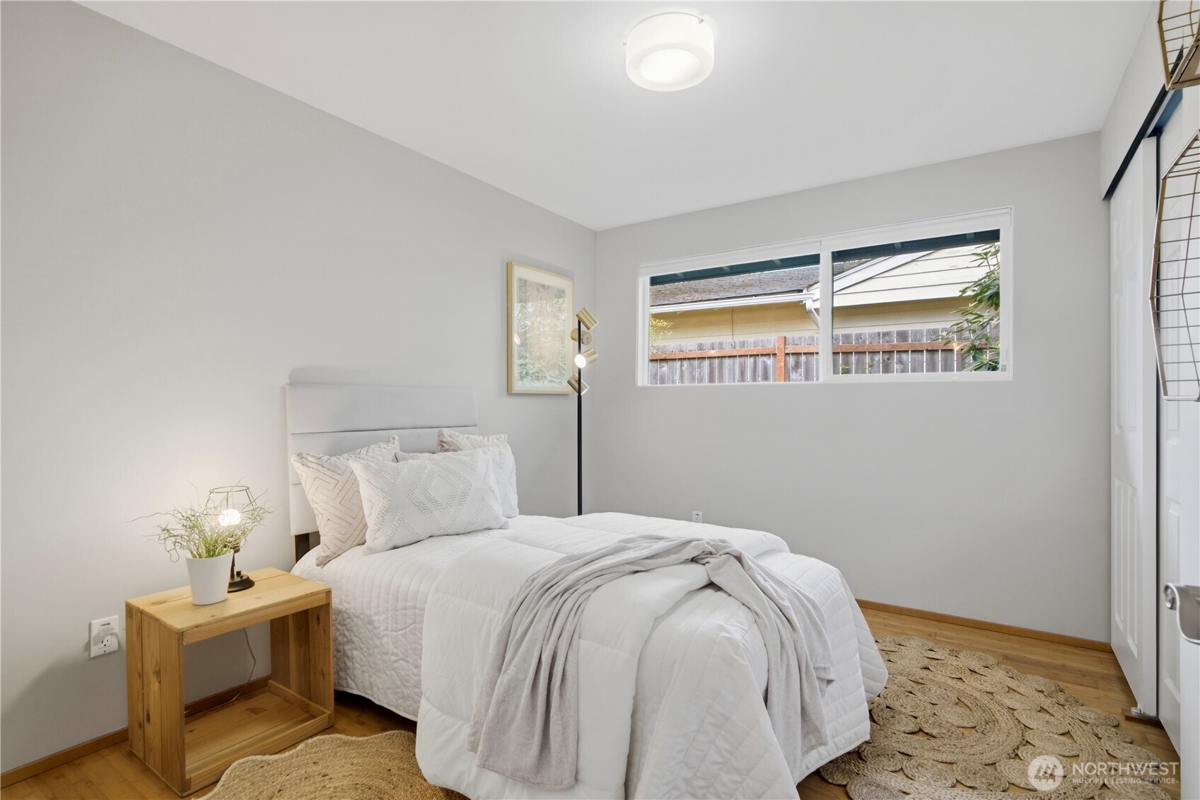 634 167th Avenue NE, Bellevue, WA 98008-4025