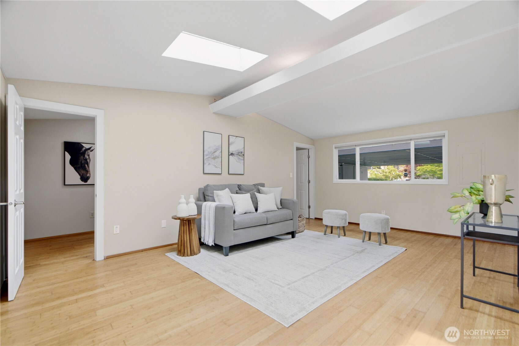 634 167th Avenue NE, Bellevue, WA 98008-4025
