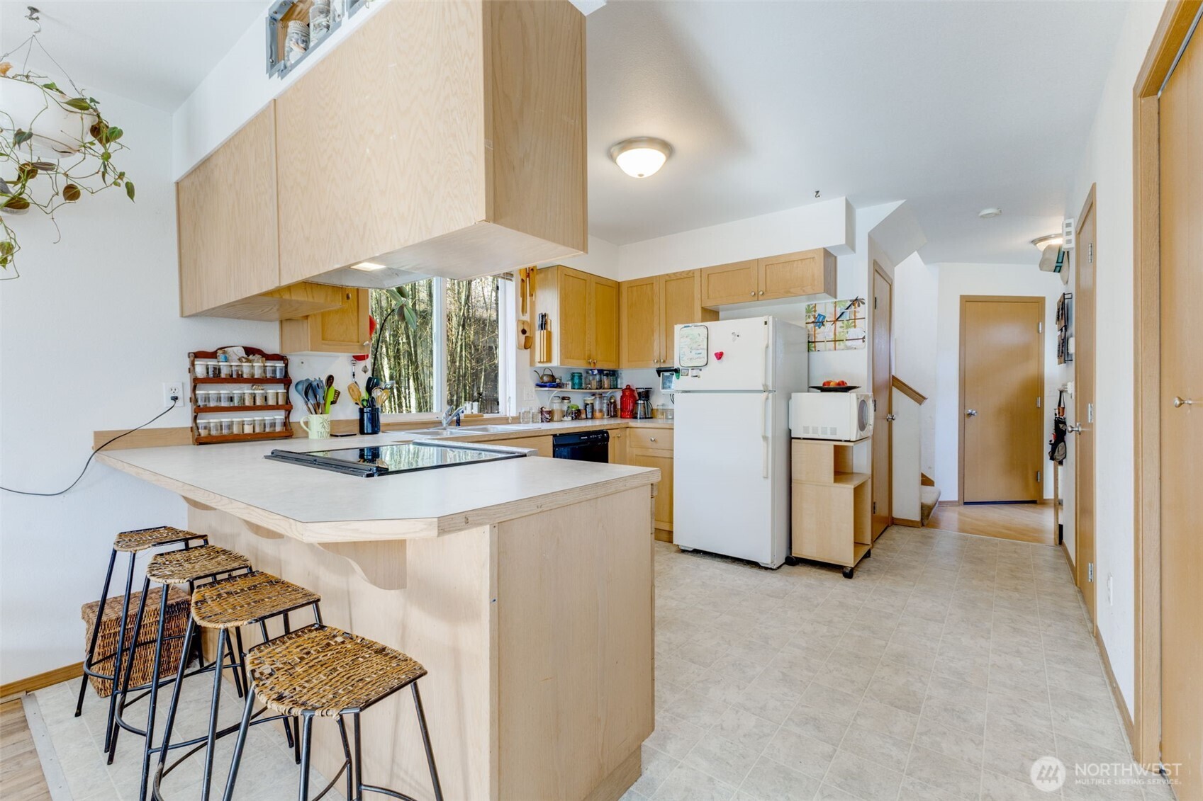 1222 S Sheridan Avenue , Tacoma, WA 98405