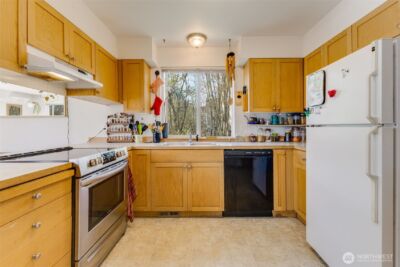 1222 S Sheridan Avenue , Tacoma, WA 98405 - Photo 3