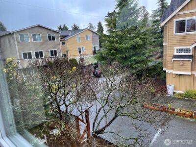731 N 94th Street #8, Seattle, WA 98103 - Photo 40