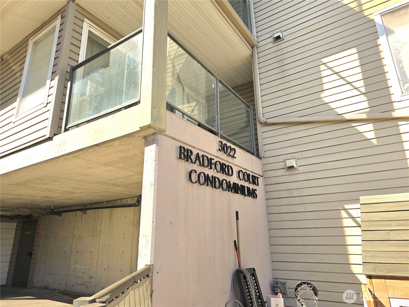 3022 SW Bradford Street #210, Seattle, WA 98126