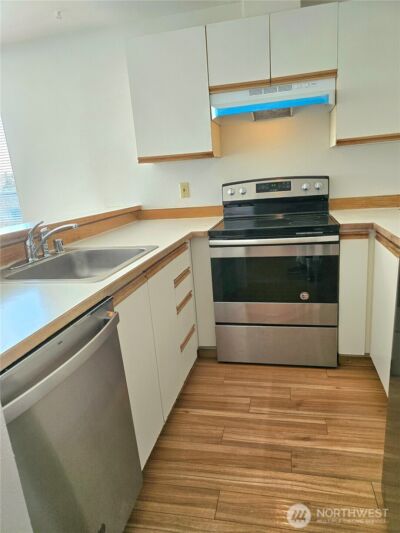3022 SW Bradford Street #210, Seattle, WA 98126 - Photo 10