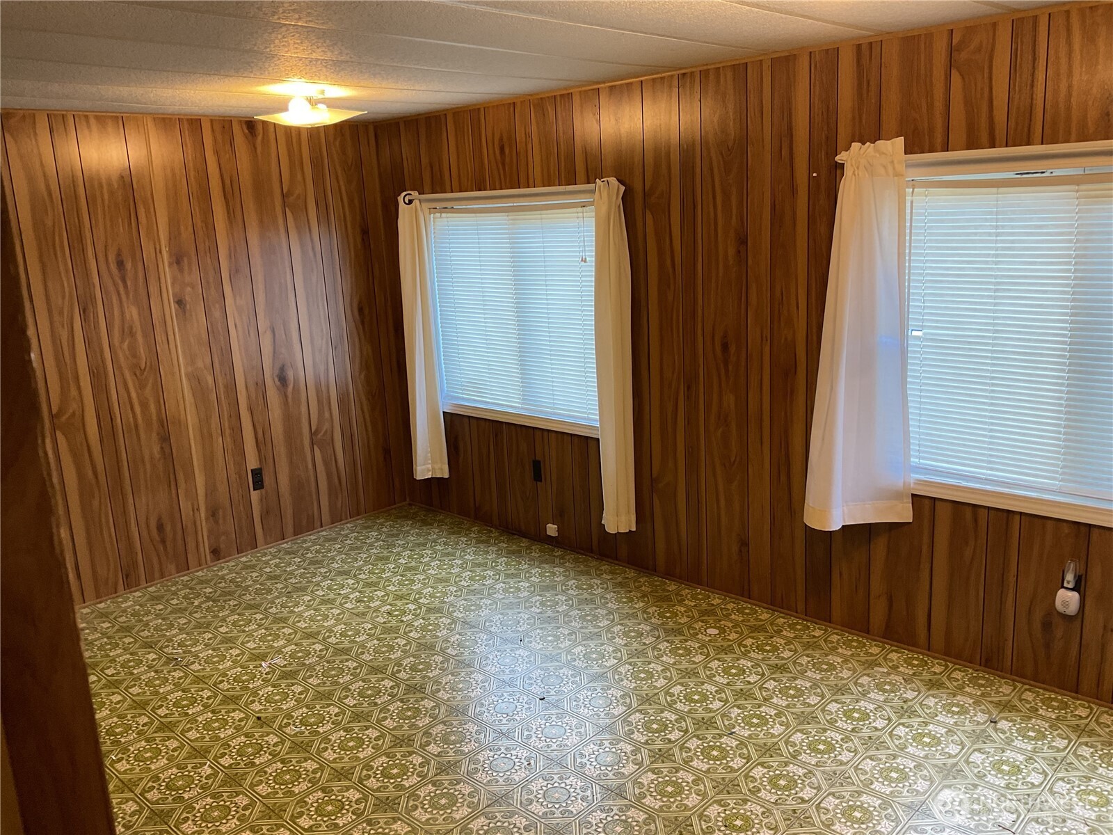 5629 113th Avenue E #64, Puyallup, WA 98372