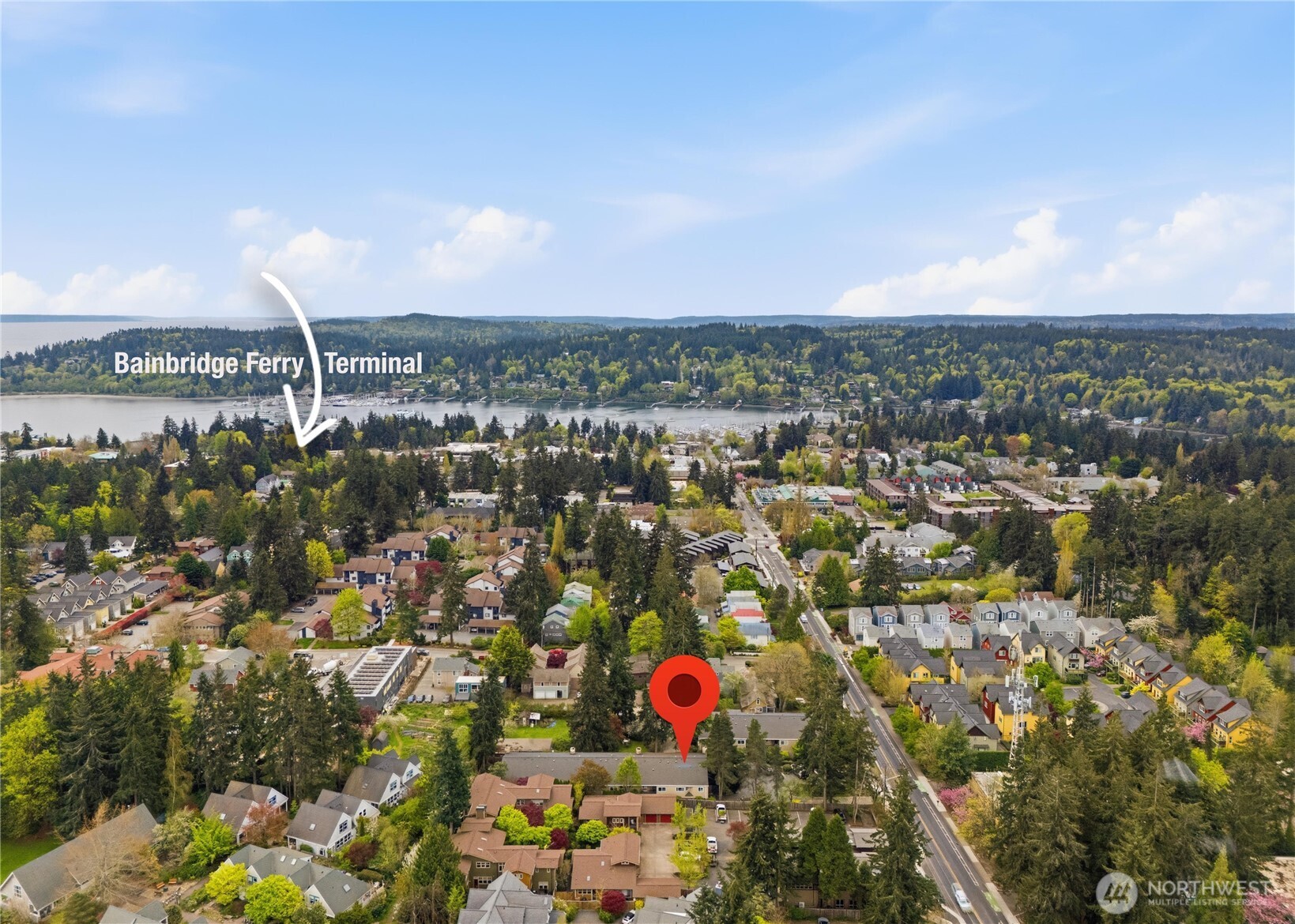 790 Madison Avenue N, Bainbridge Island, WA 98110