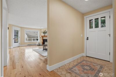 790 Madison Avenue N, Bainbridge Island, WA 98110 - Photo 7