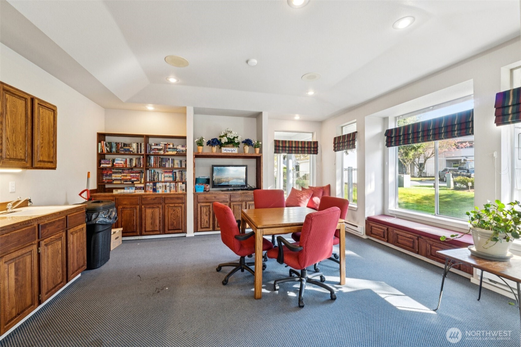 9210 Market Place #H201, Lake Stevens, WA 98258