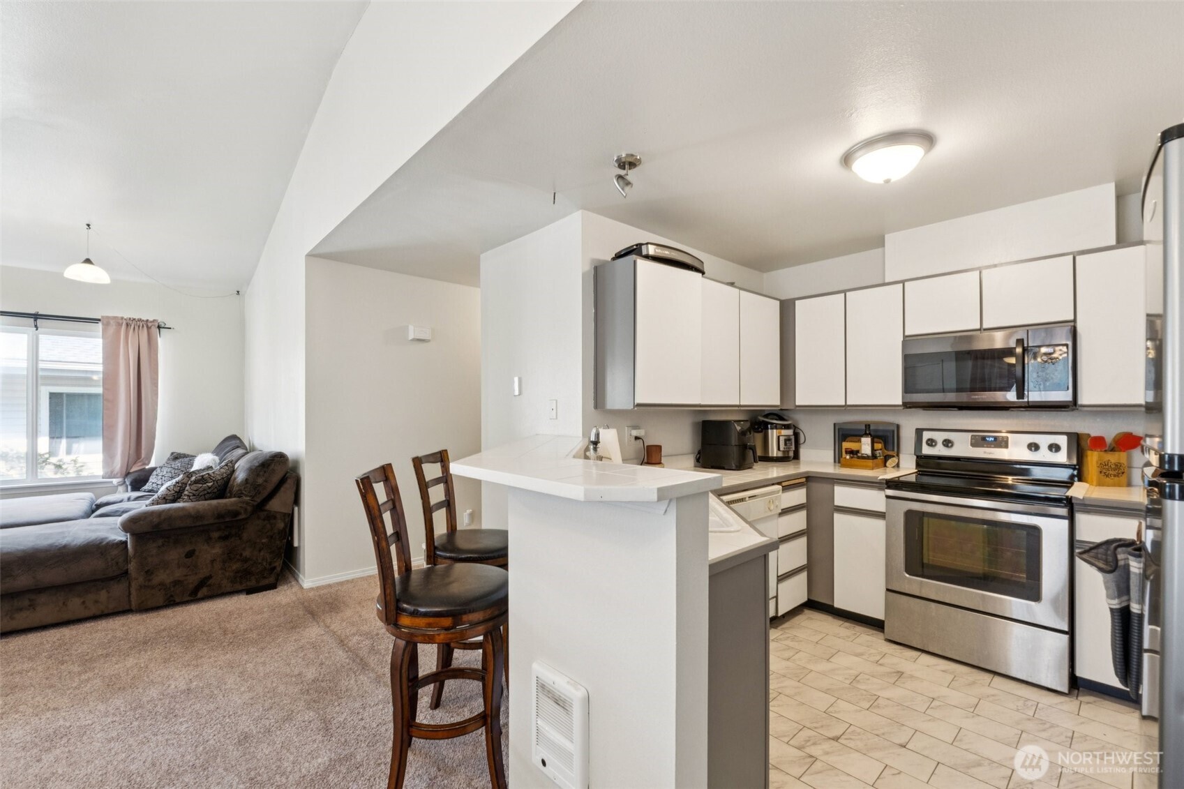 9210 Market Place #H201, Lake Stevens, WA 98258