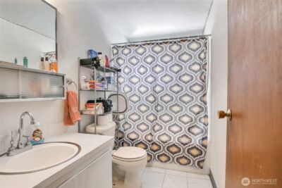 4560 34th Avenue S, Seattle, WA 98118 - Photo 19