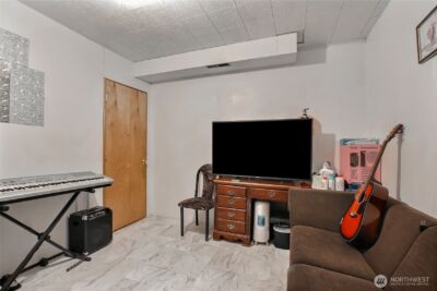 4560 34th Avenue S, Seattle, WA 98118 - Photo 21