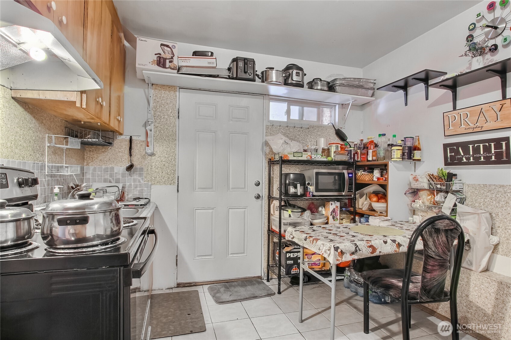 4560 34th Avenue S, Seattle, WA 98118