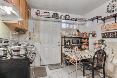 4560 34th Avenue S, Seattle, WA 98118 - Photo 22