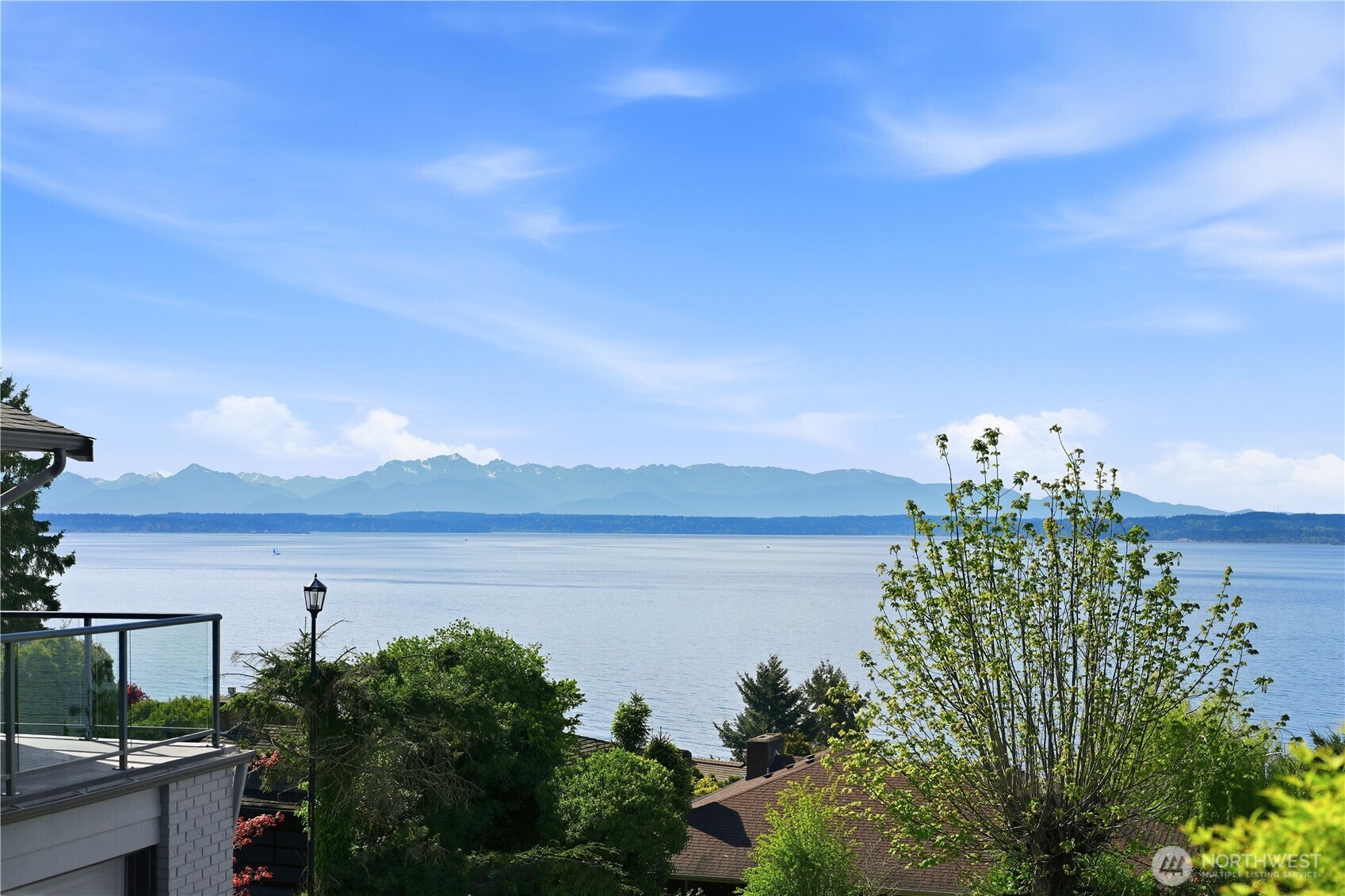 10248 Richwood Avenue NW, Seattle, WA 98177