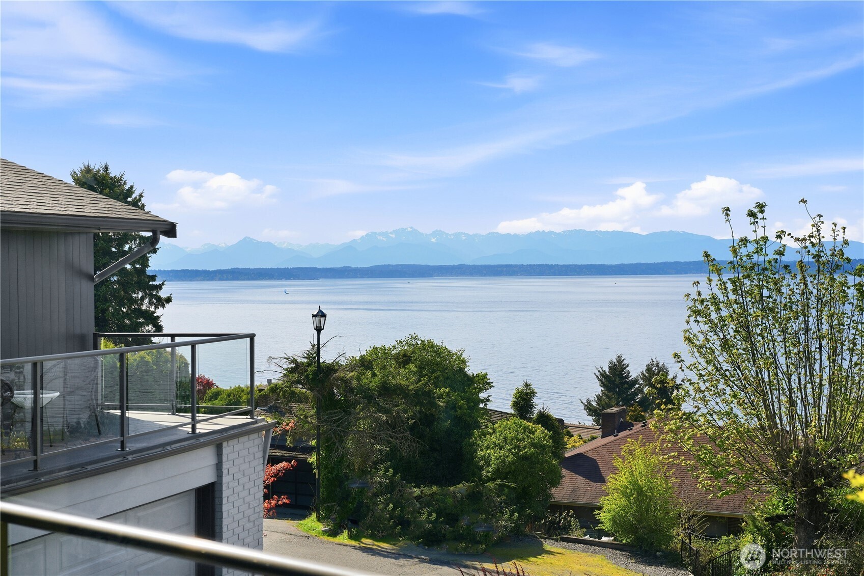 10248 Richwood Avenue NW, Seattle, WA 98177