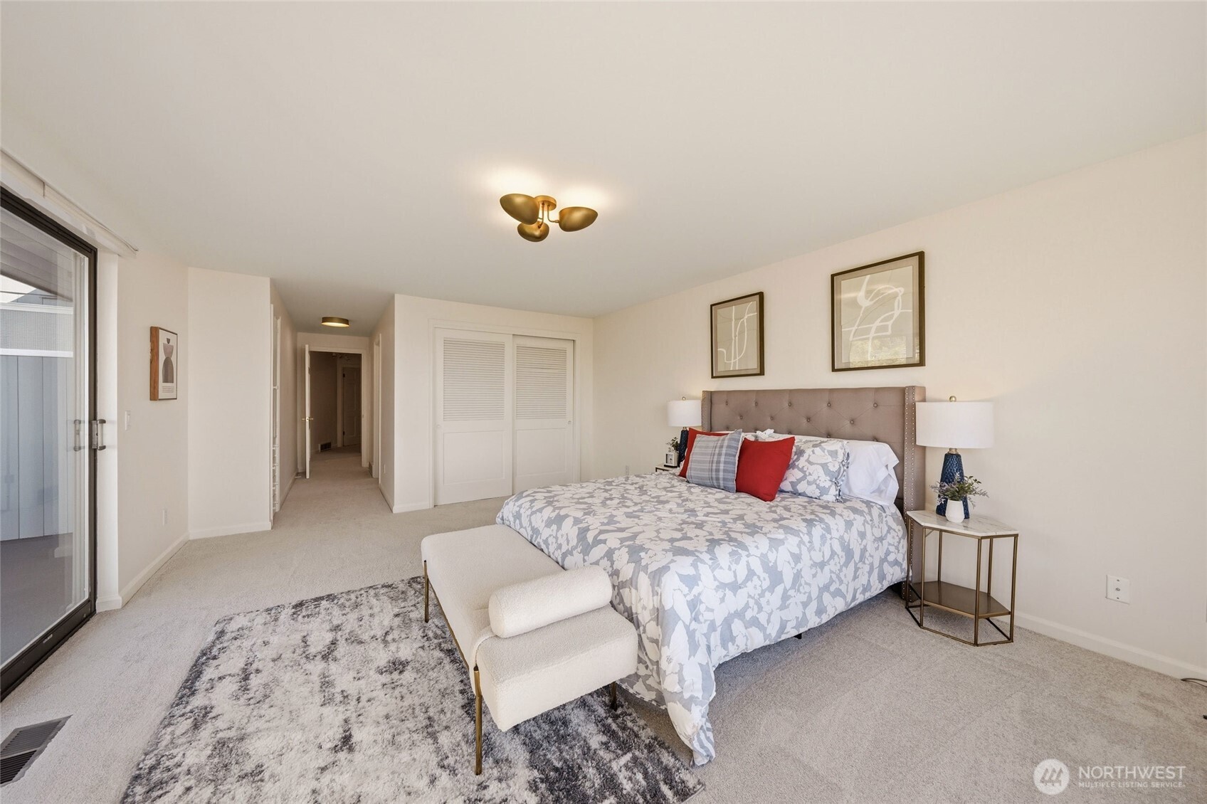 10248 Richwood Avenue NW, Seattle, WA 98177