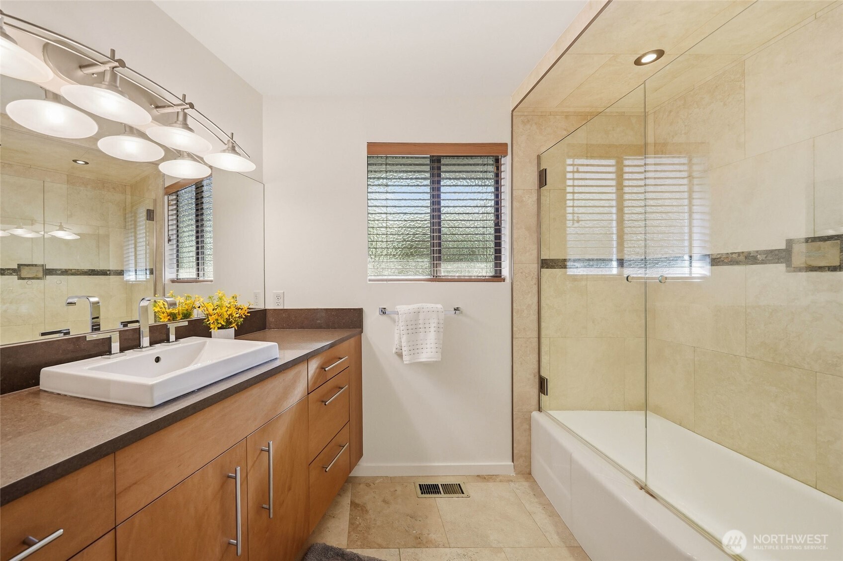 10248 Richwood Avenue NW, Seattle, WA 98177
