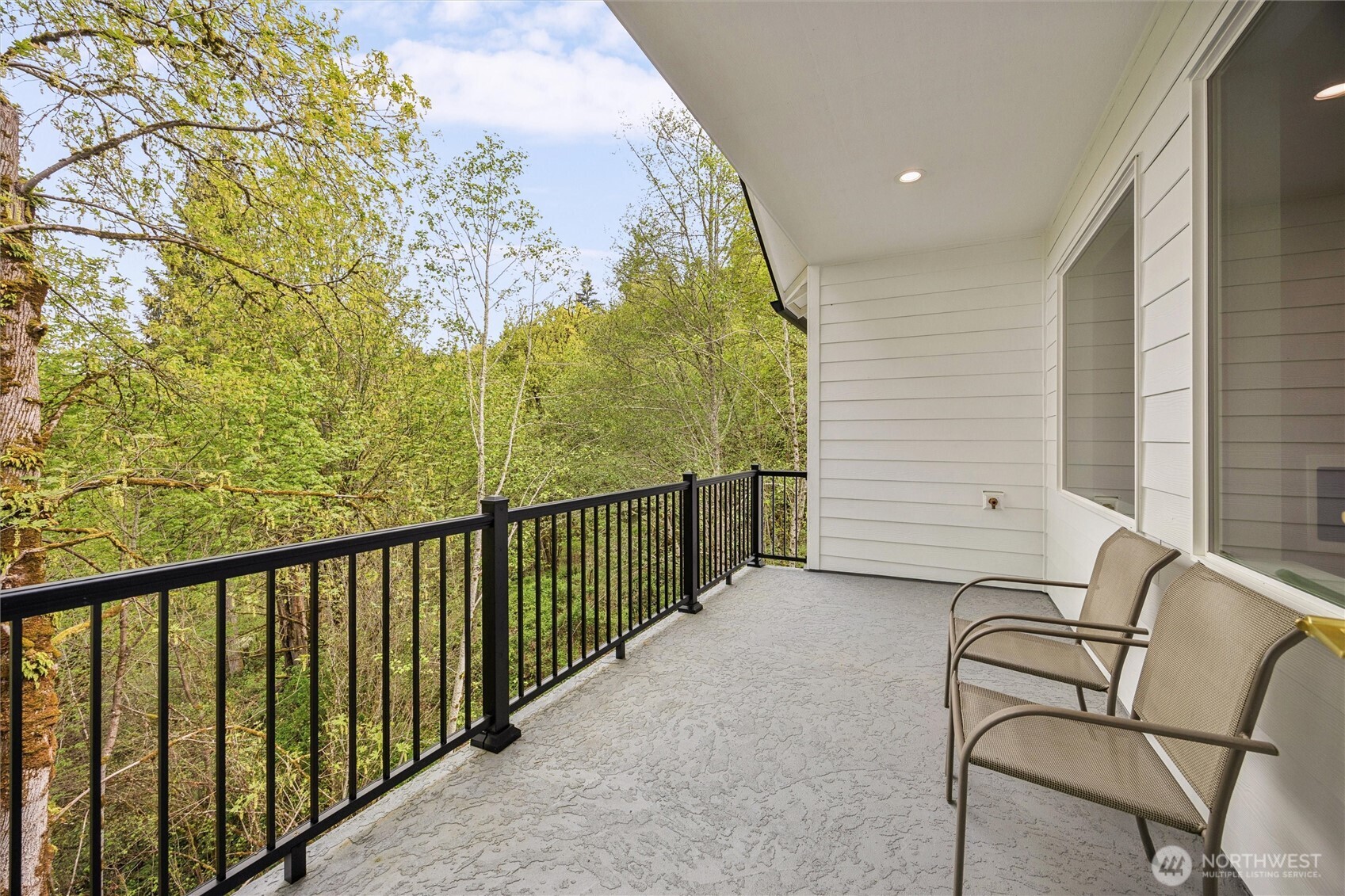 937 Edinburgh Court , Kelso, WA 98626