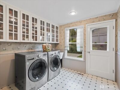8255 SE 59th Street , Mercer Island, WA 98040 - Photo 33