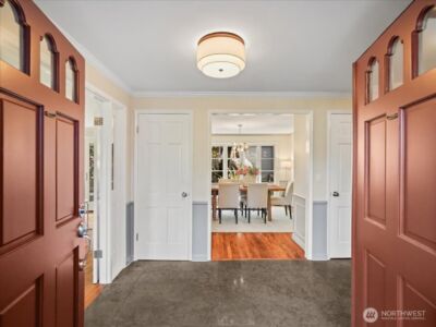 8255 SE 59th Street , Mercer Island, WA 98040 - Photo 8