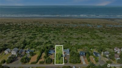 323 Sand Dune Avenue NW, Ocean Shores, WA 98569 - Photo 1