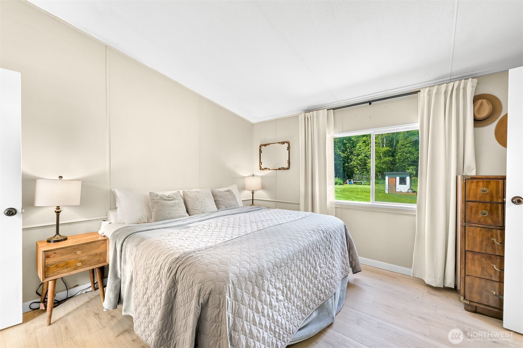 4702 Anderson Road , Blaine, WA 98230