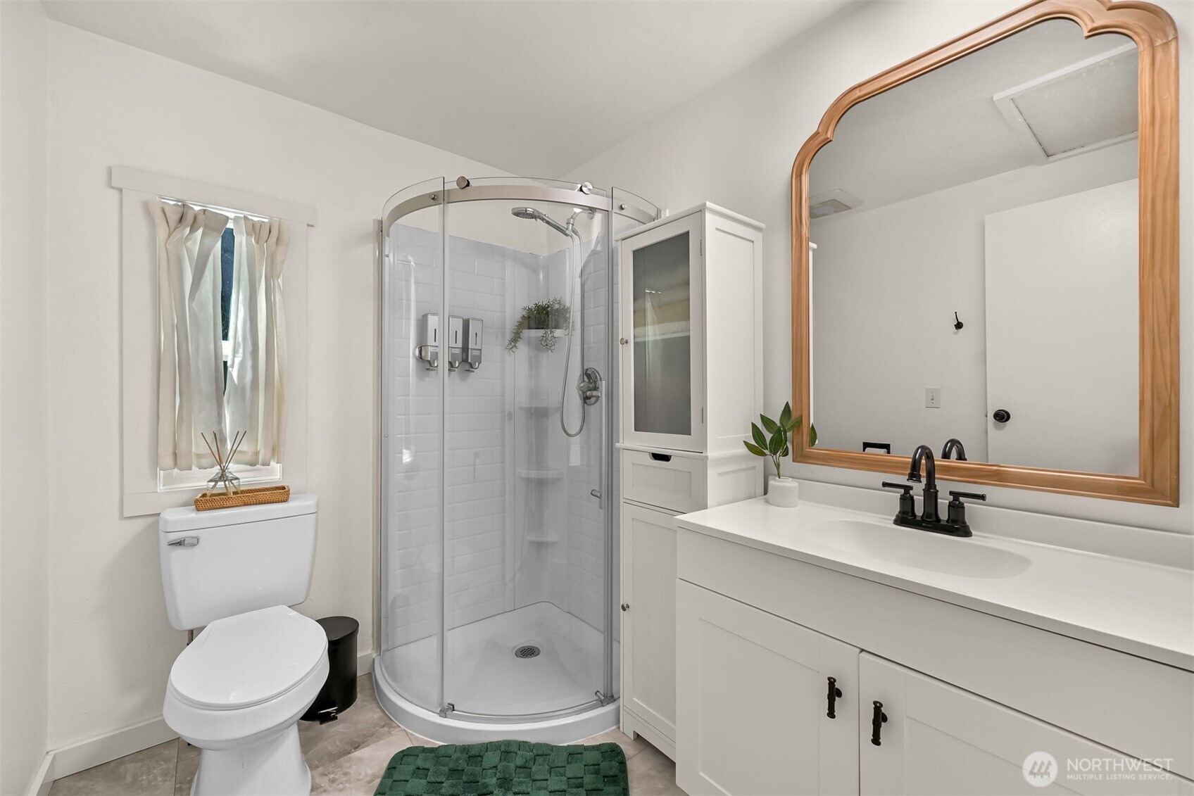 4702 Anderson Road , Blaine, WA 98230