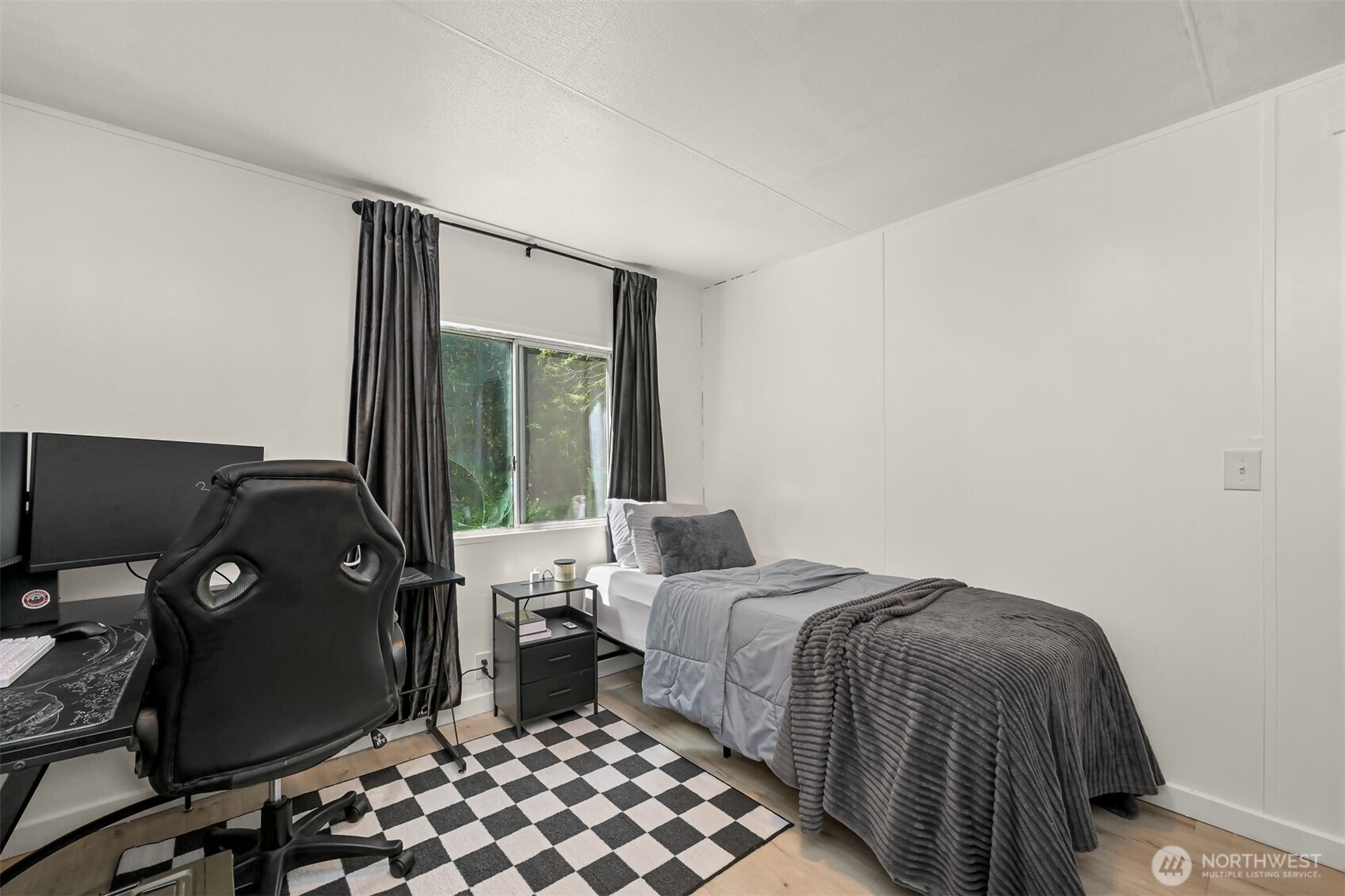 4702 Anderson Road , Blaine, WA 98230