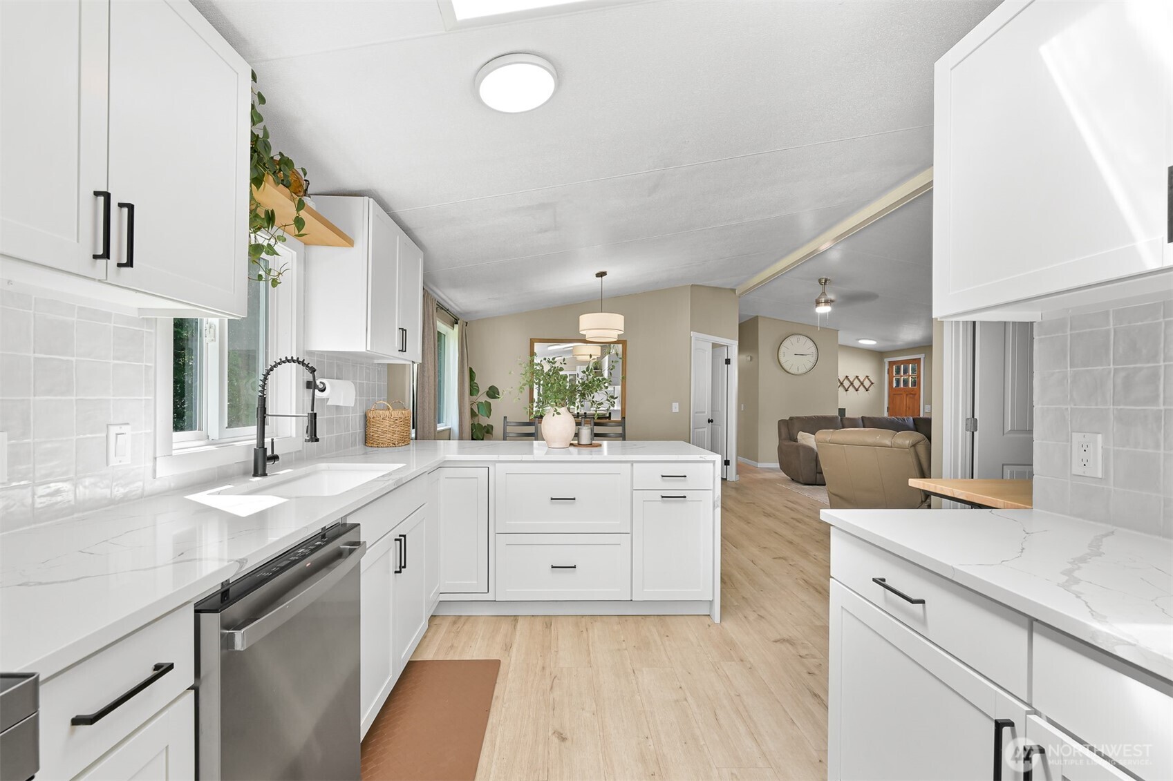 4702 Anderson Road , Blaine, WA 98230