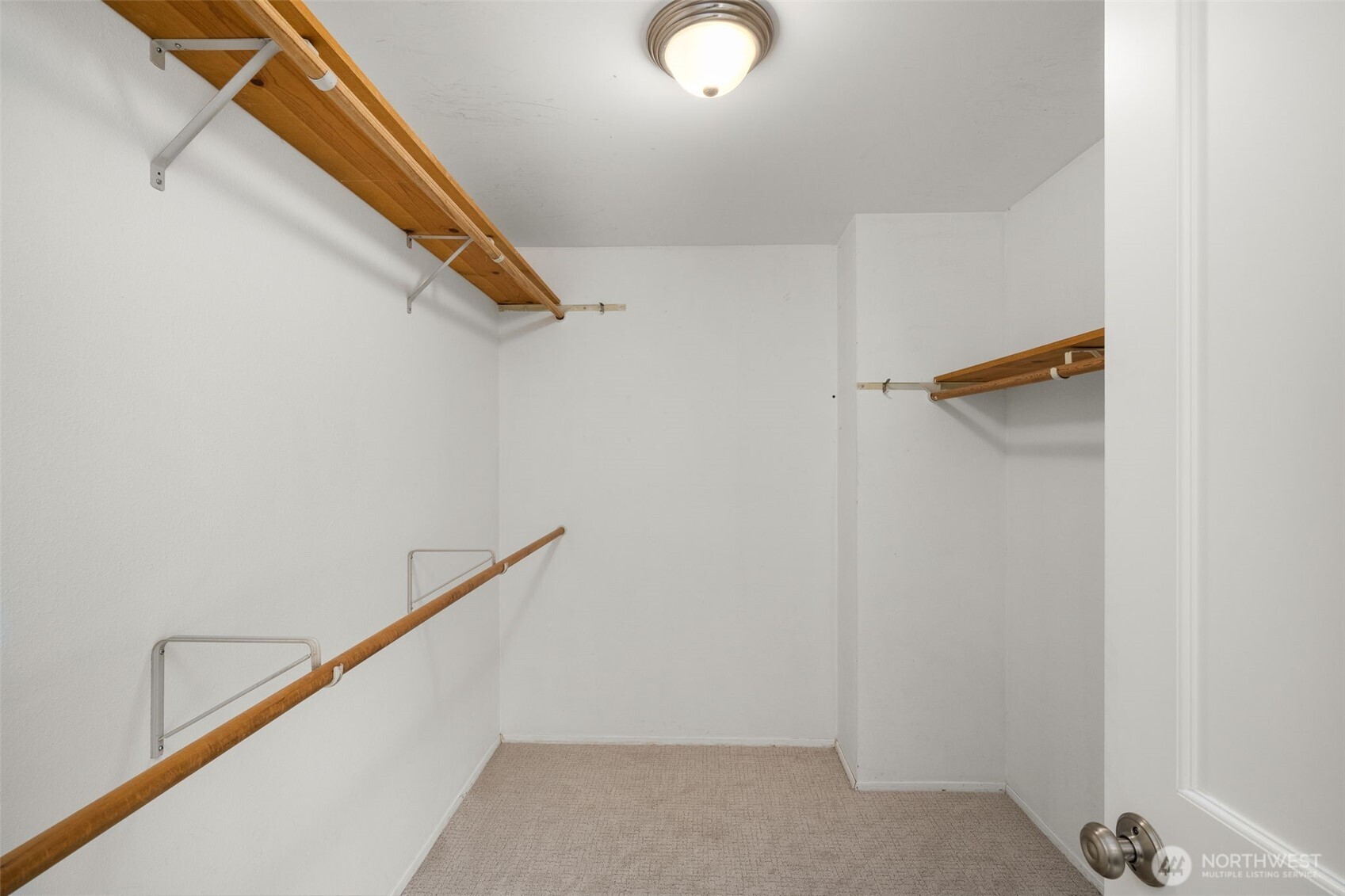 8421 SE 72nd Place , Mercer Island, WA 98040