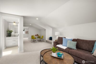 8421 SE 72nd Place , Mercer Island, WA 98040 - Photo 23