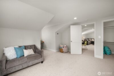 8421 SE 72nd Place , Mercer Island, WA 98040 - Photo 25