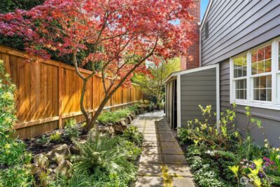 8421 SE 72nd Place , Mercer Island, WA 98040 - Photo 36