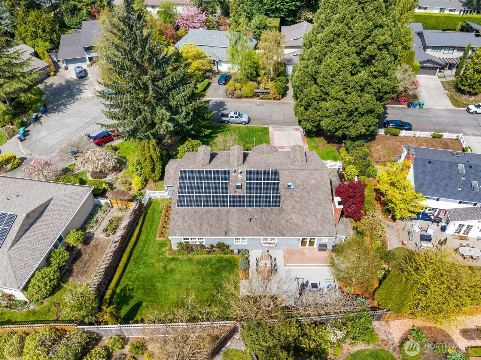 8421 SE 72nd Place , Mercer Island, WA 98040