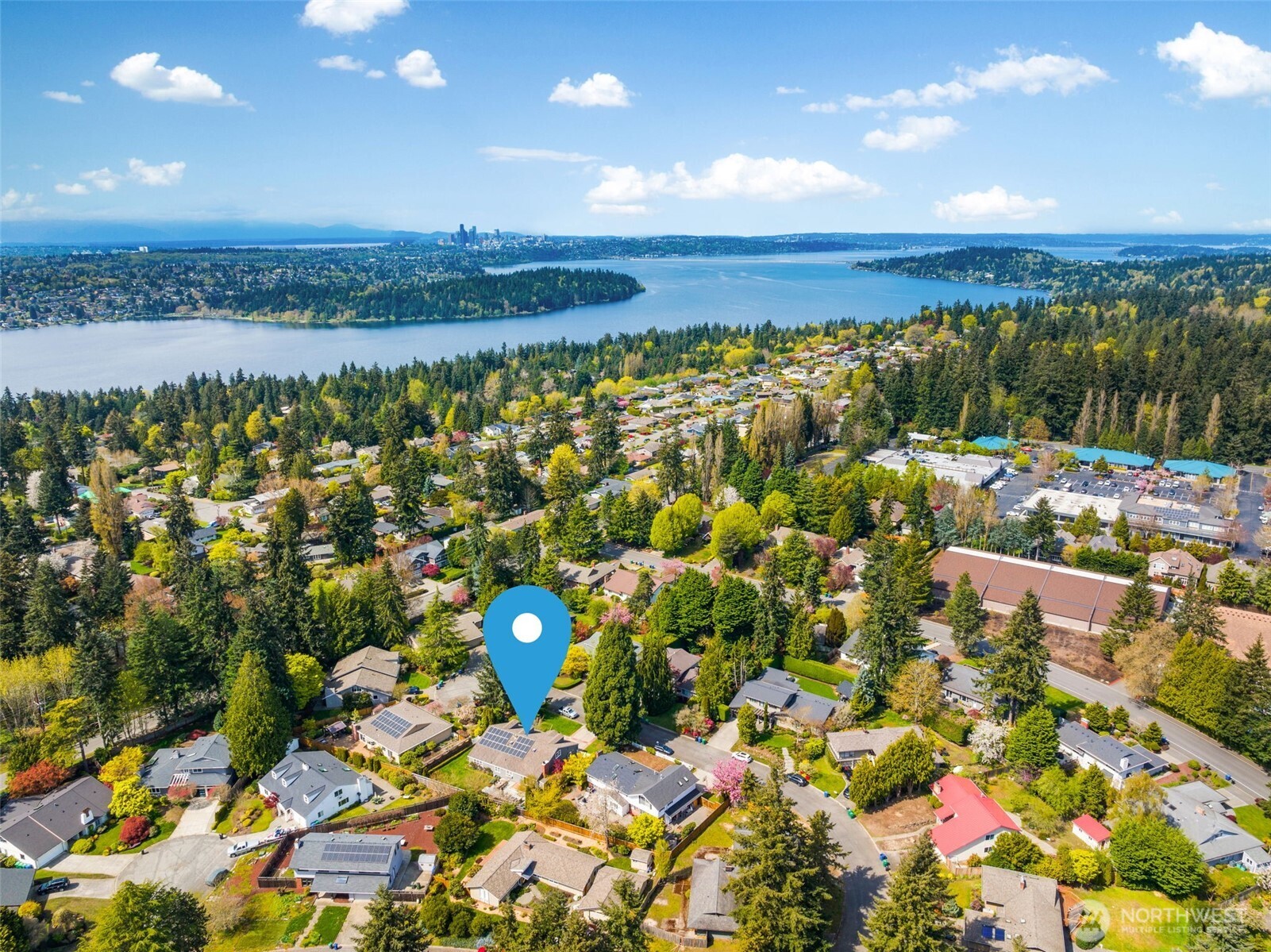 8421 SE 72nd Place , Mercer Island, WA 98040