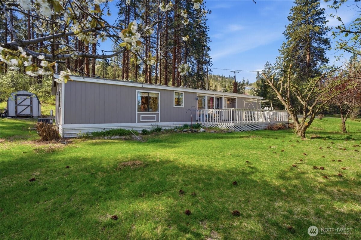 5 Mountain Spring Road , Orondo, WA 98843