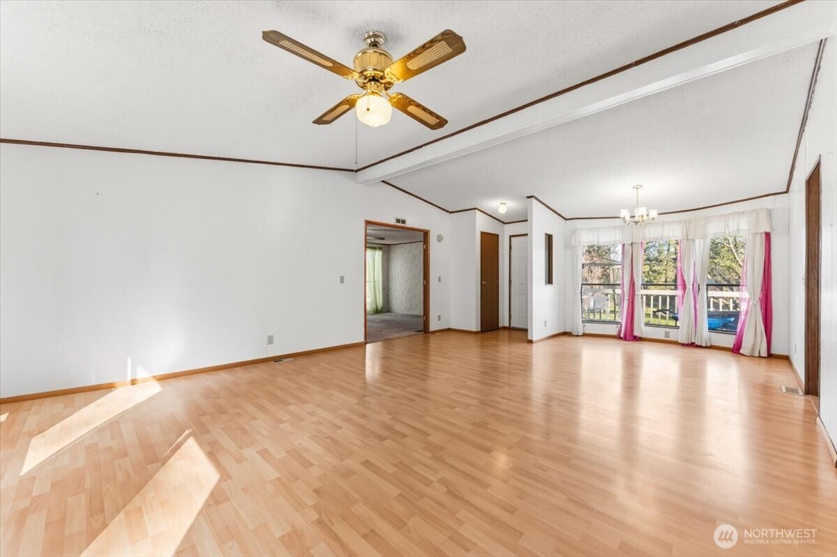 5 Mountain Spring Road , Orondo, WA 98843