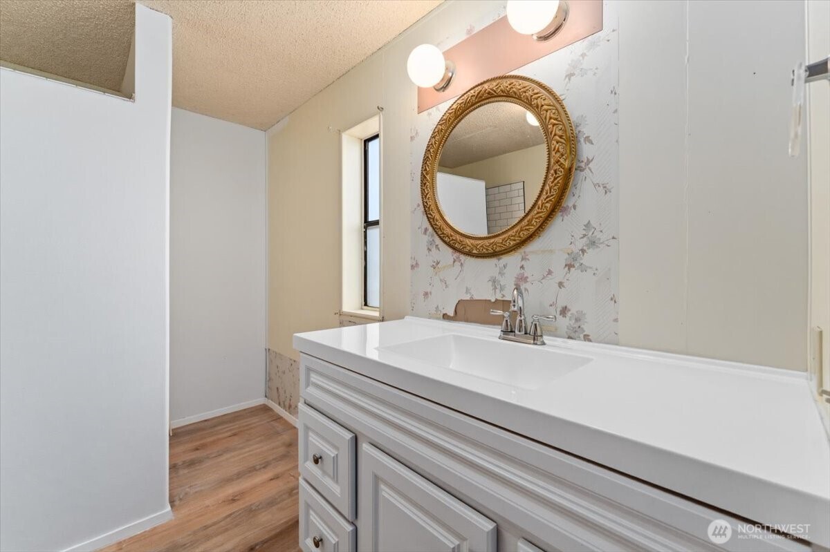 5 Mountain Spring Road , Orondo, WA 98843