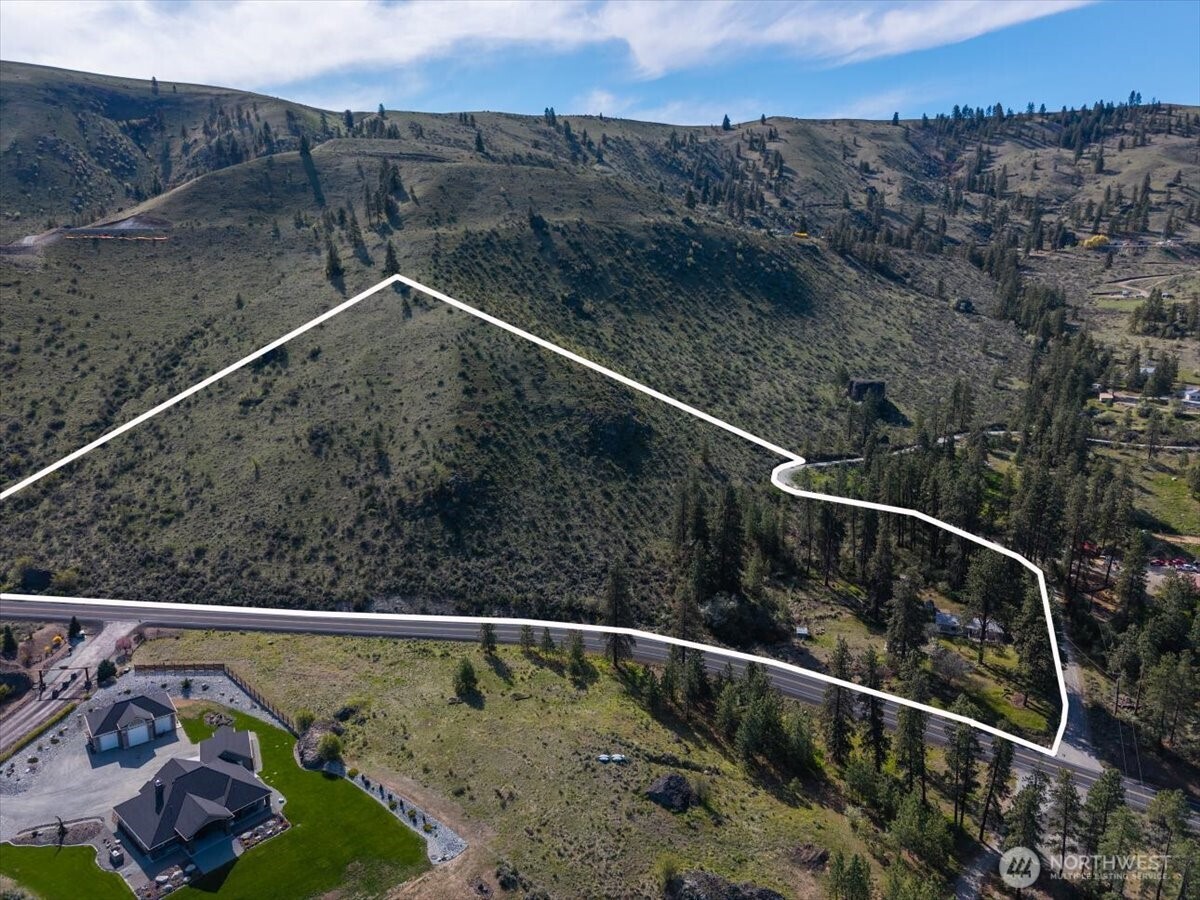 5 Mountain Spring Road , Orondo, WA 98843