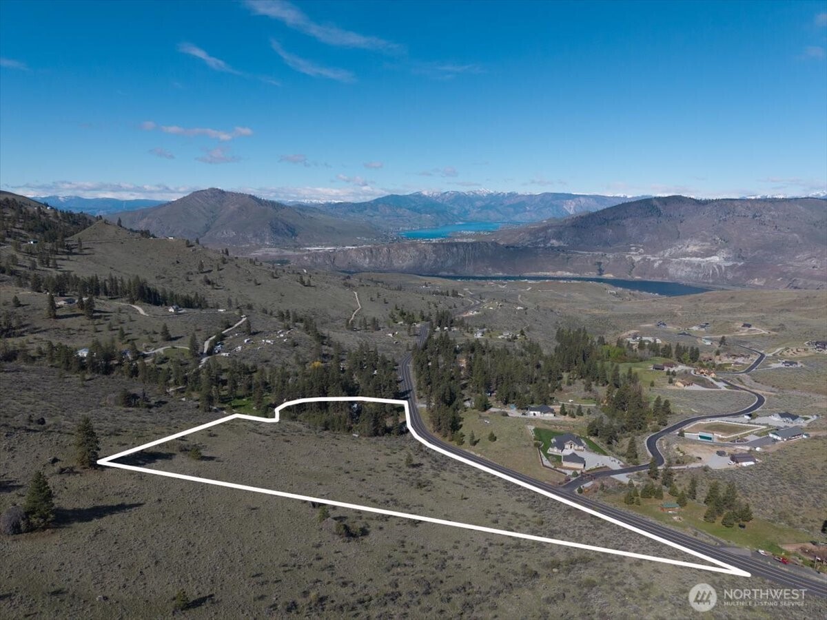 5 Mountain Spring Road , Orondo, WA 98843