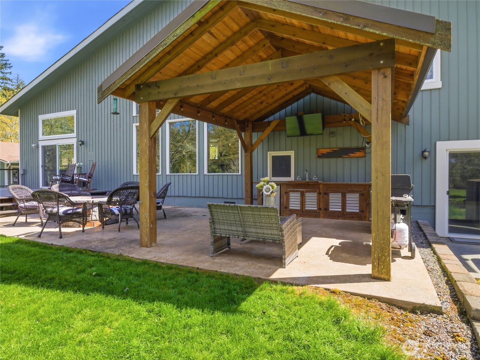 2425 140th Avenue SW, Tenino, WA 98589