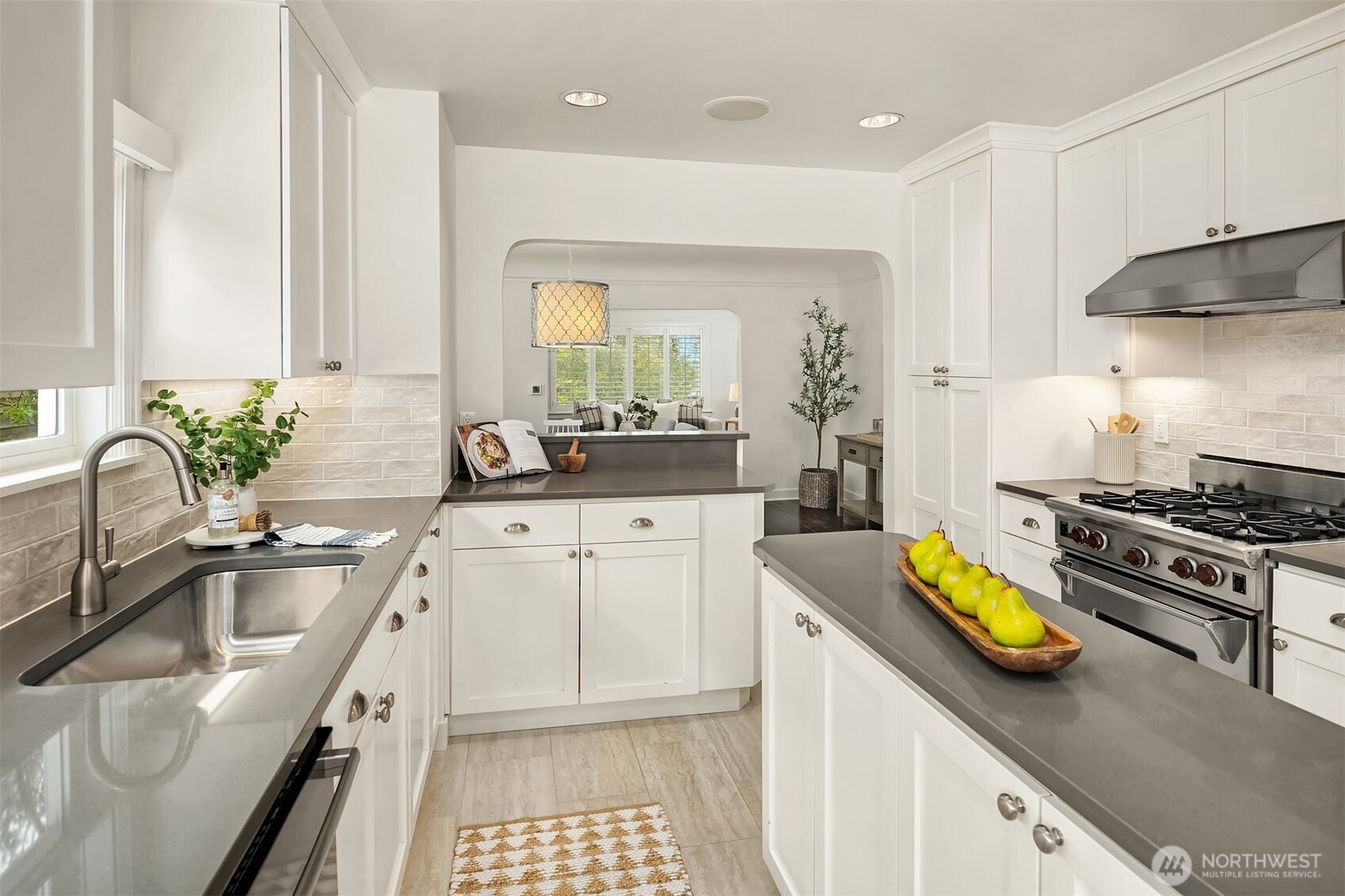 4426 3rd Avenue NW, Seattle, WA 98107