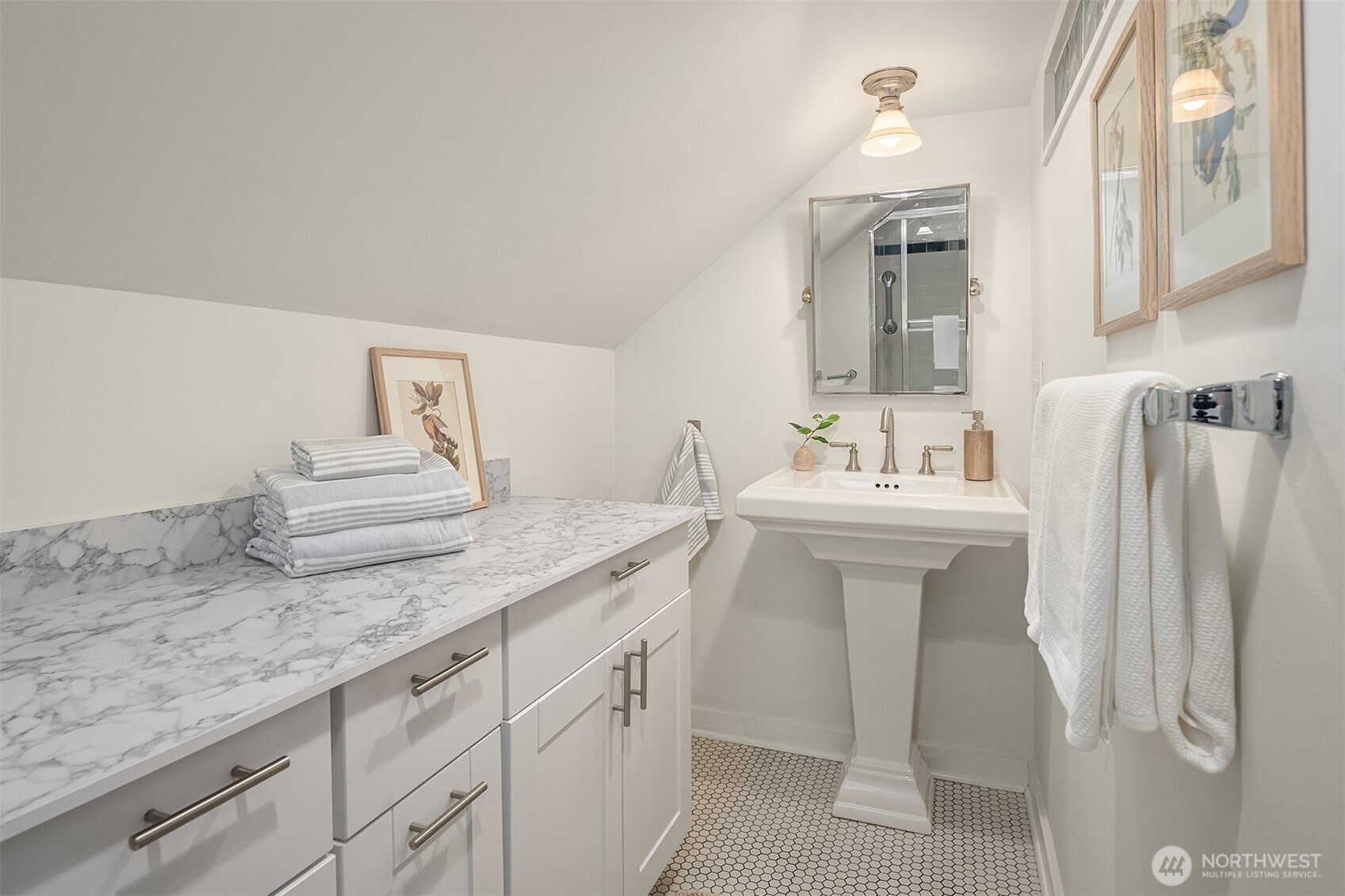 4426 3rd Avenue NW, Seattle, WA 98107