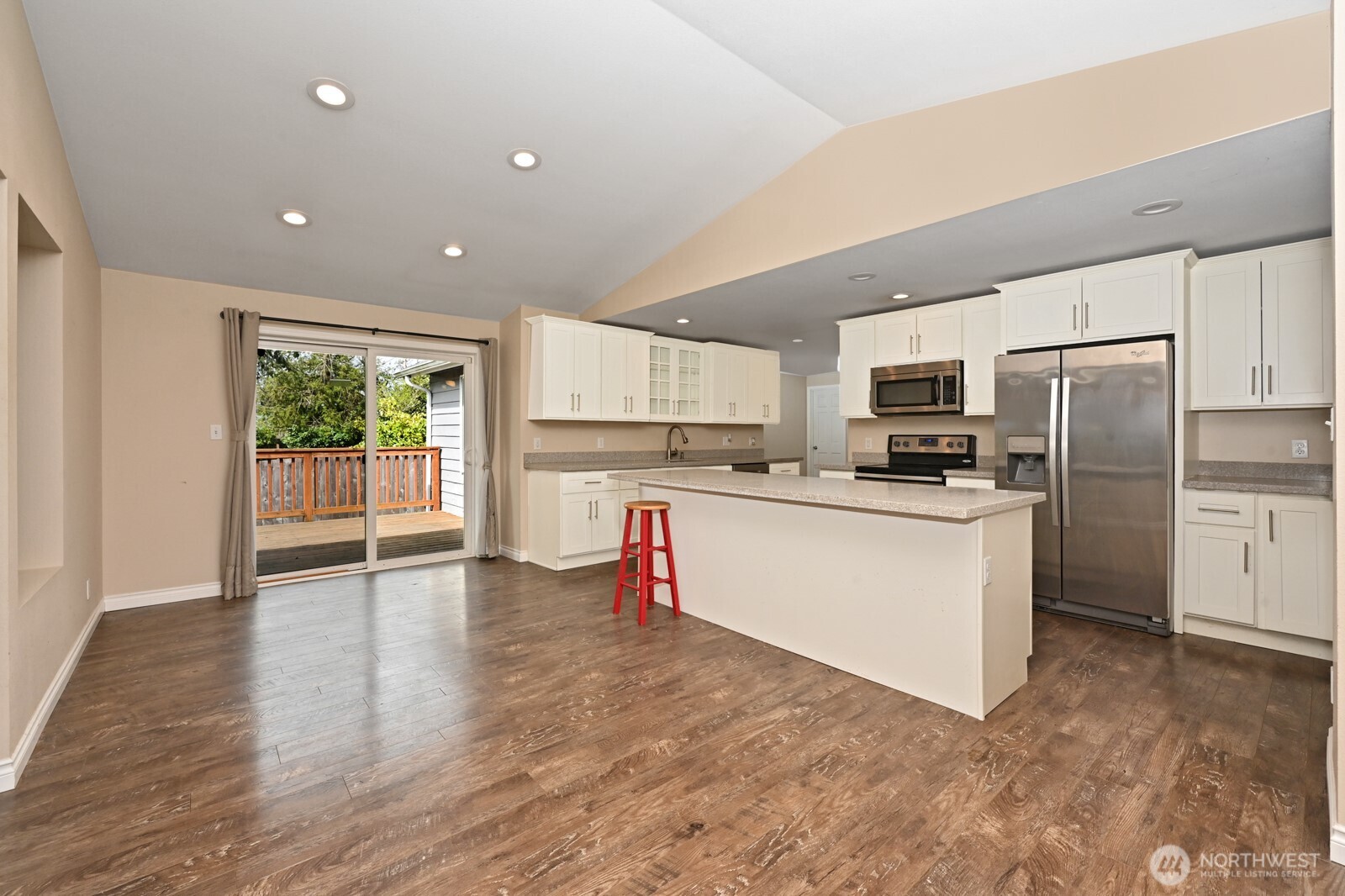 6522 Steilacoom Boulevard SW, Lakewood, WA 98499