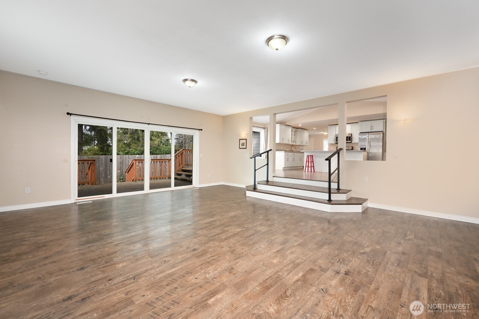 6522 Steilacoom Boulevard SW, Lakewood, WA 98499