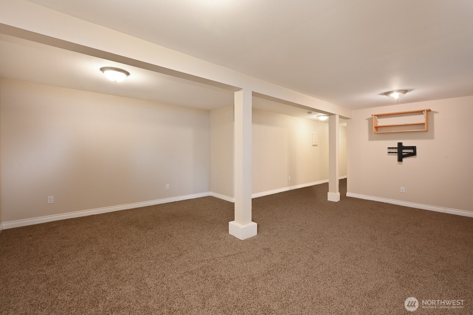 6522 Steilacoom Boulevard SW, Lakewood, WA 98499