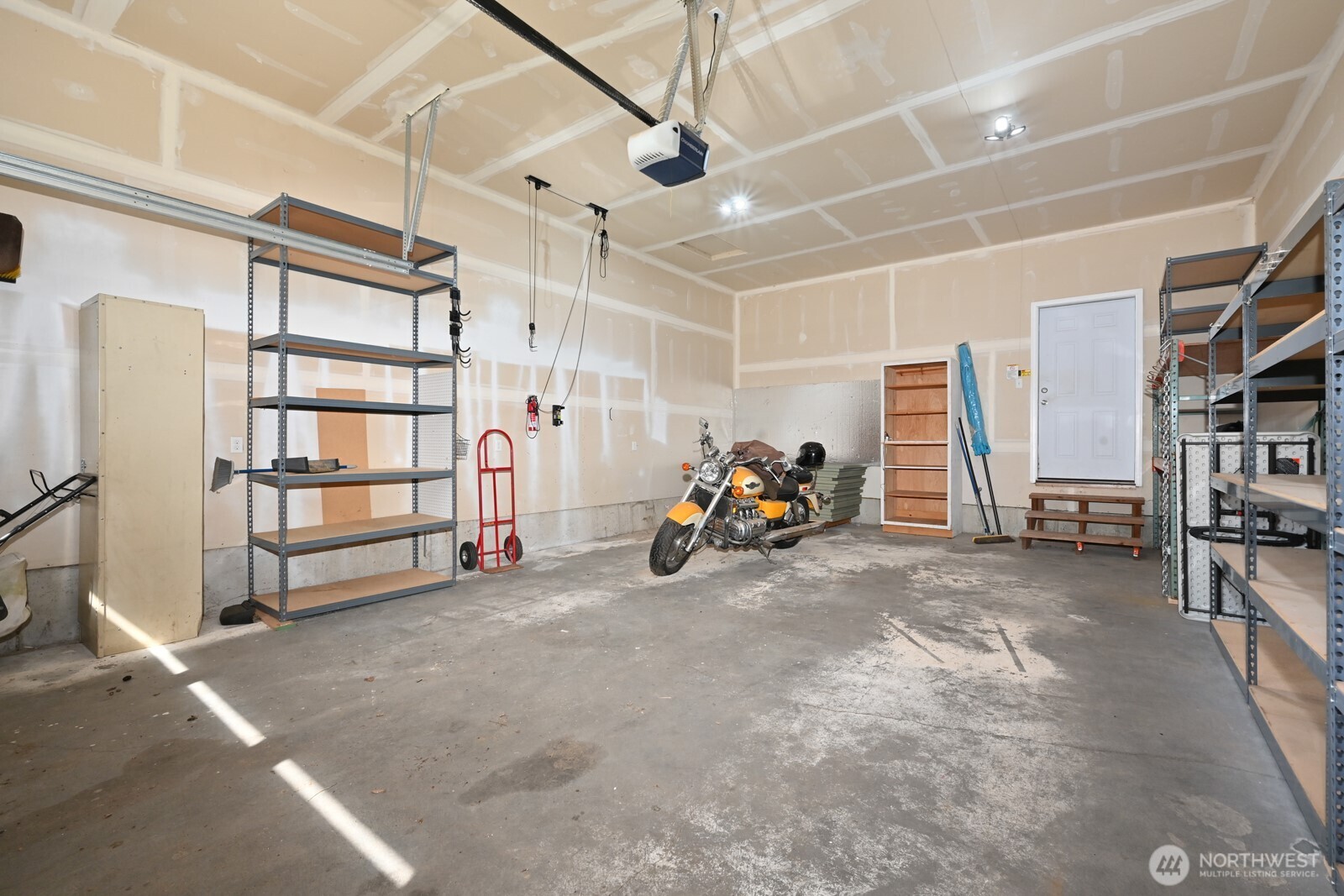 6522 Steilacoom Boulevard SW, Lakewood, WA 98499