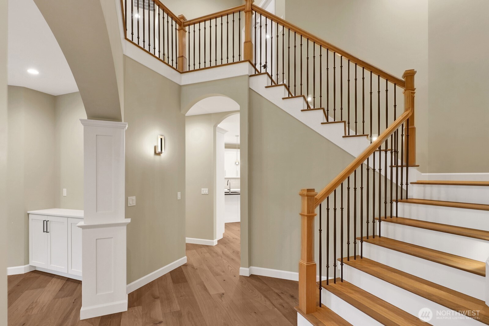 8784 Goshawk Road , Blaine, WA 98230