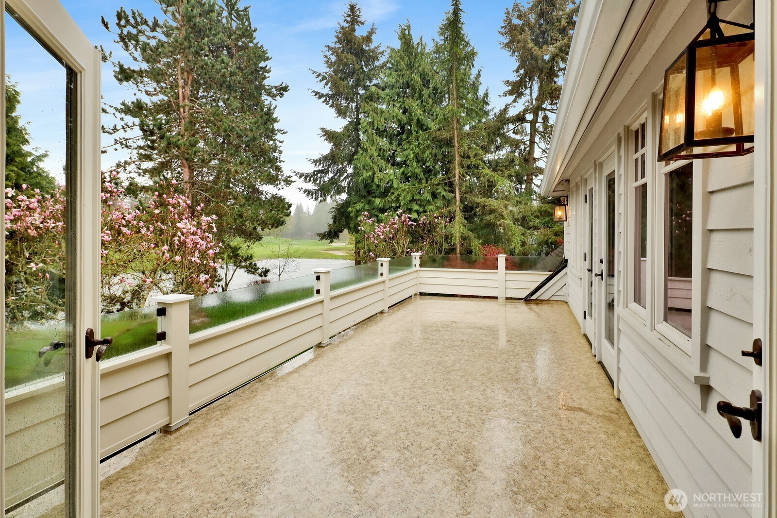 8784 Goshawk Road , Blaine, WA 98230