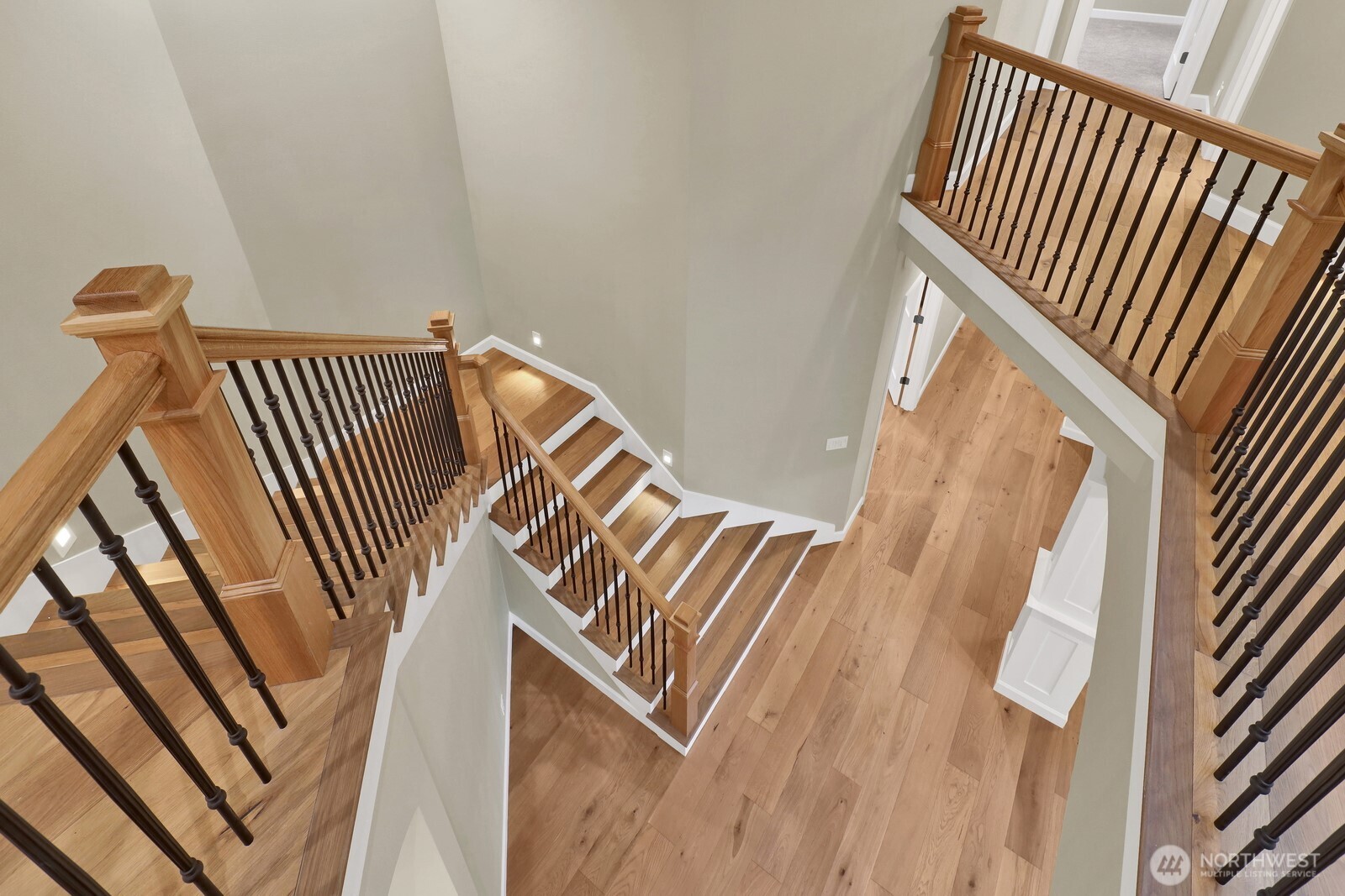 8784 Goshawk Road , Blaine, WA 98230