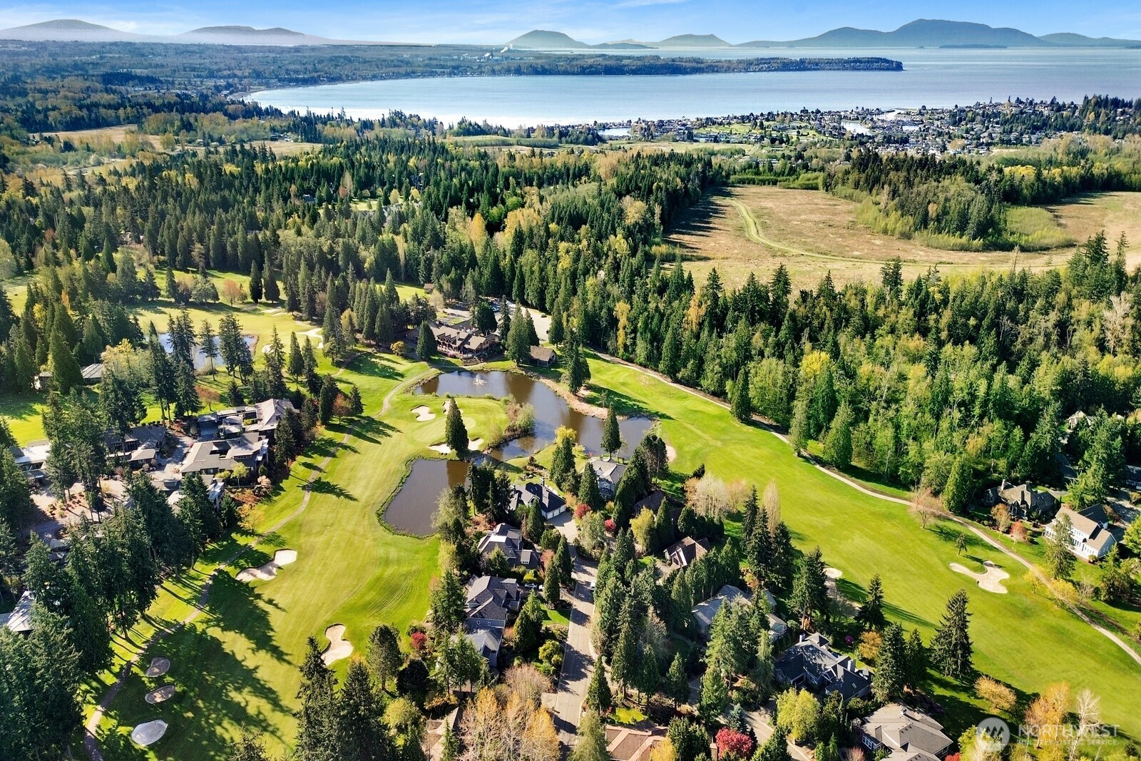 8784 Goshawk Road , Blaine, WA 98230